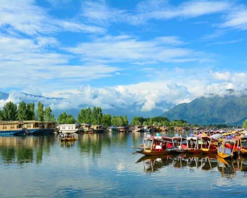 The Titanic Holidays